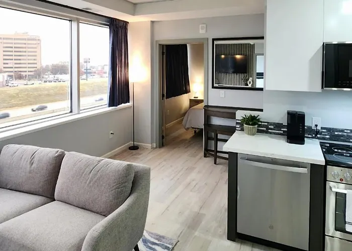 Apartahotel Quiet Modern Two Bedroom With Gym Tulsa